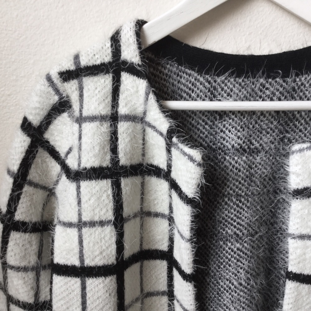 Open Front Eyelash Cardigan - Picture 3 of 4